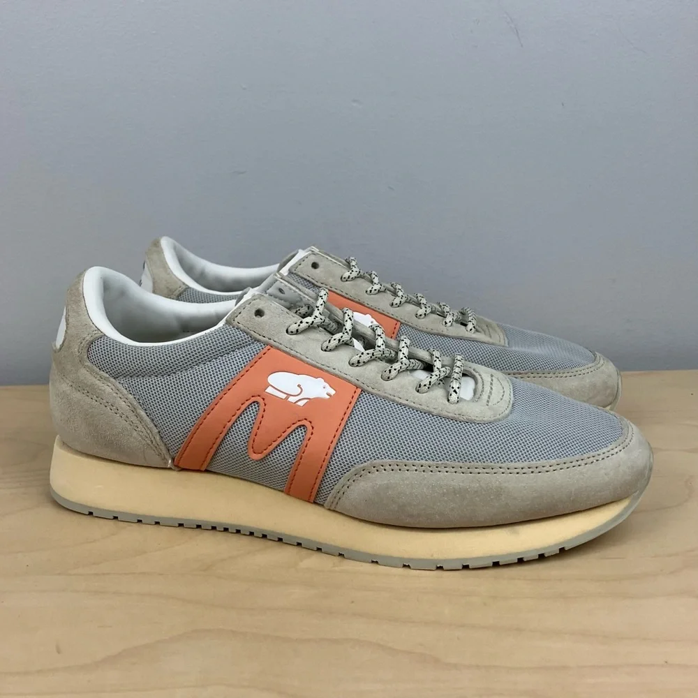 Karhu Men’s Size 7.0 Albatross 82 Low Top Athletic Shoes Beige Gray Retro